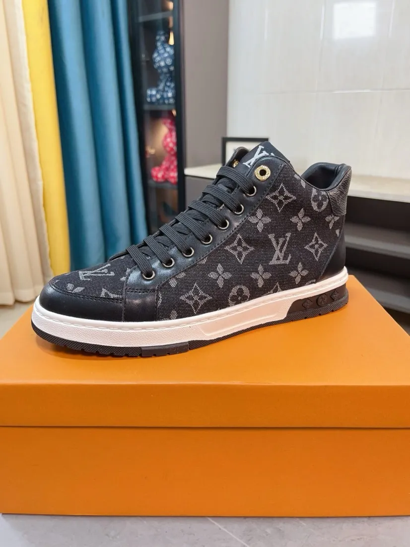 Men's shoes💰420🌹🌹[LV] The latest masterpiece of high-top men's shoes: the upper is made of first-layer cowhide imported from Italy with special materials➕full genuine leather lining🔥, making walking more convenient and comfortable! Exclusive new style, stunning work [color]! Create a fashionable personality to set off your uniqueness! A must-have for trendy men! Classic🔥Number: 38-44